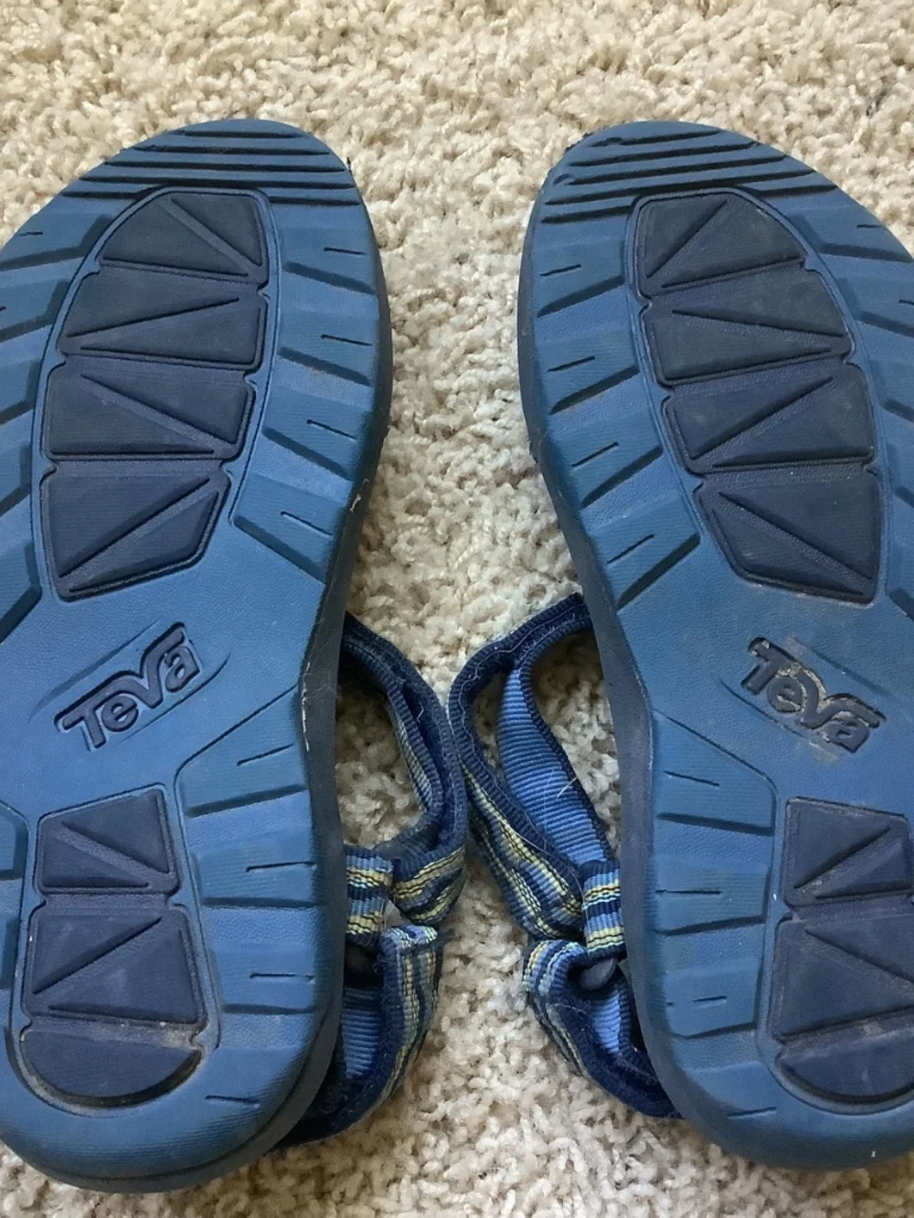 Teva kid sandals size 1